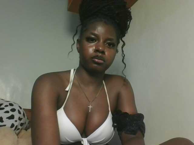 Sexykitten1 webcam