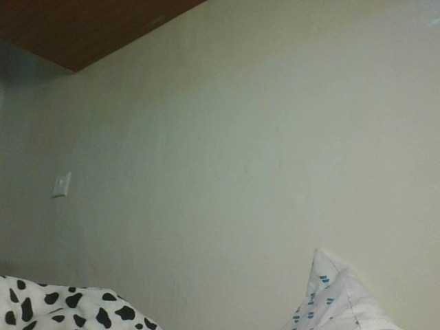 Sexykitten1 live cam on BongaCams