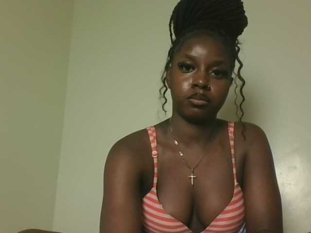 Sexykitten1 webcam