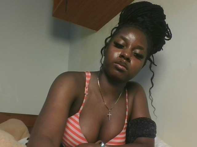 Sexykitten1 webcam