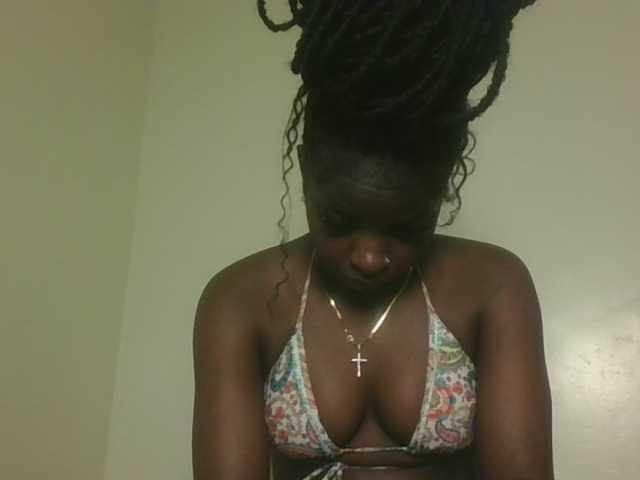 Sexykitten1 webcam