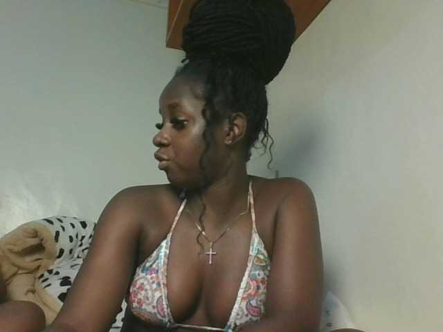 Sexykitten1 webcam