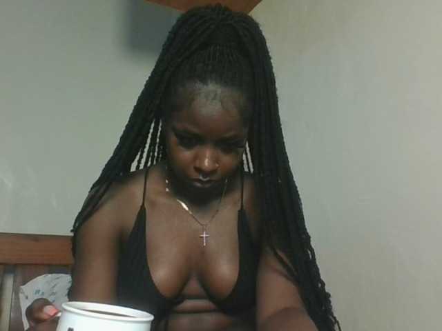 Sexykitten1 webcam