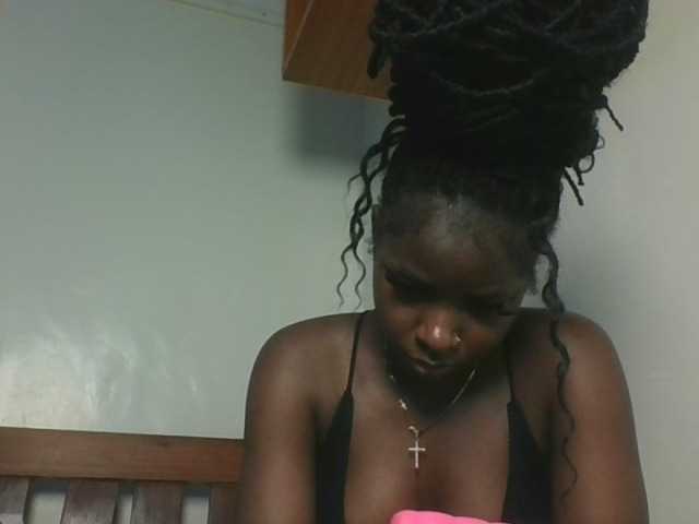 Sexykitten1 webcam