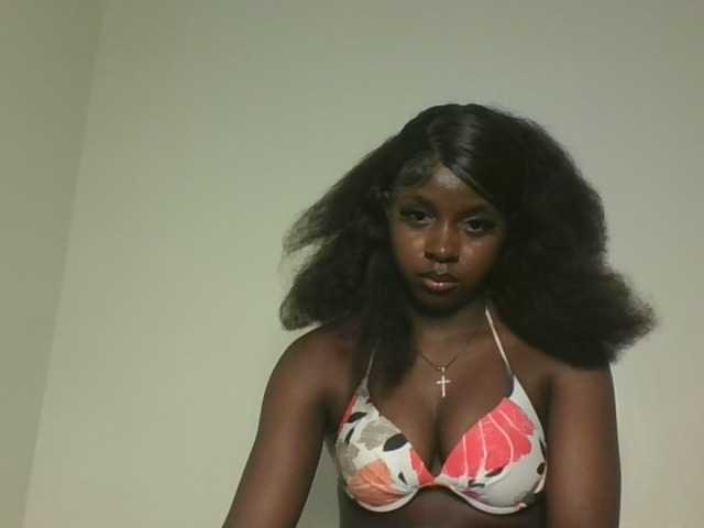 Sexykitten1 webcam
