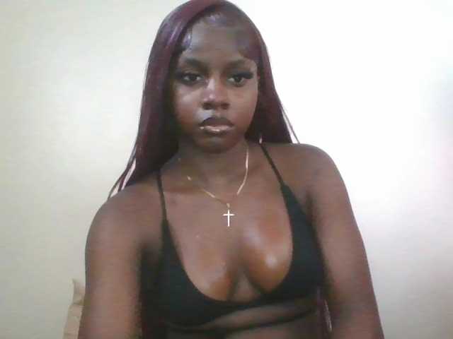 Sexykitten1 webcam