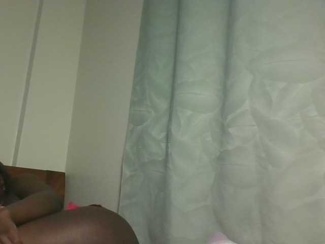 Sexykitten1 live cam on BongaCams