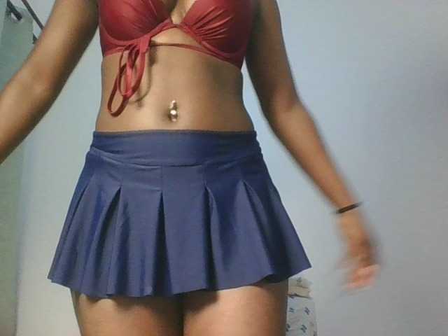 Sexykitten1 live cam on BongaCams
