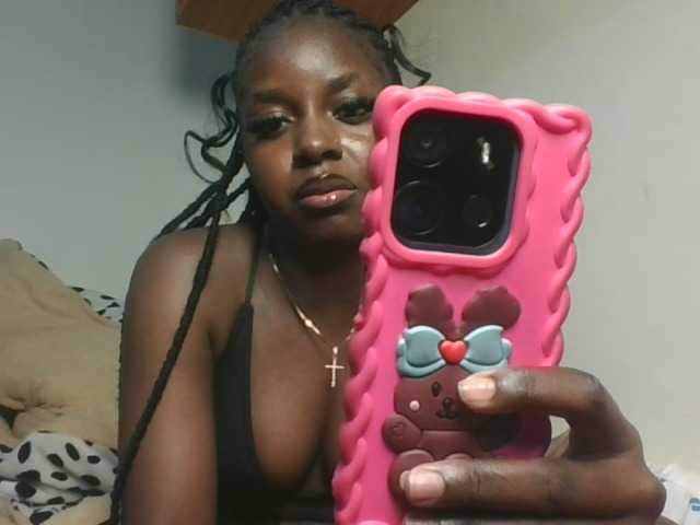 Sexykitten1 webcam