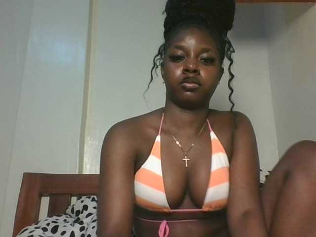 Sexykitten1 webcam
