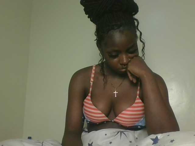 Sexykitten1 live cam on BongaCams