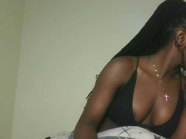 Sexykitten1 webcam