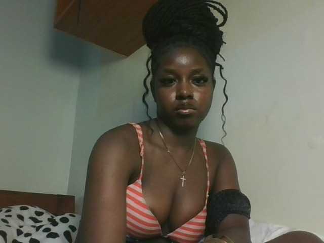 Sexykitten1 webcam