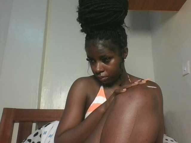 Sexykitten1 webcam