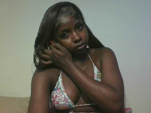 Sexykitten1 webcam