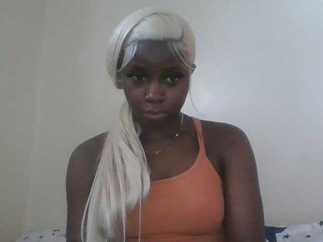 Sexykitten1 webcam