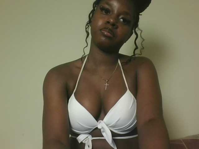 Sexykitten1 webcam