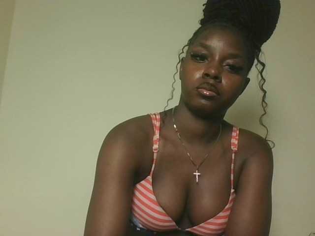 Sexykitten1 webcam