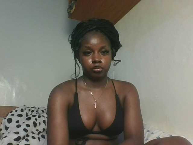 Sexykitten1 webcam