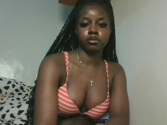 Sexykitten1 webcam
