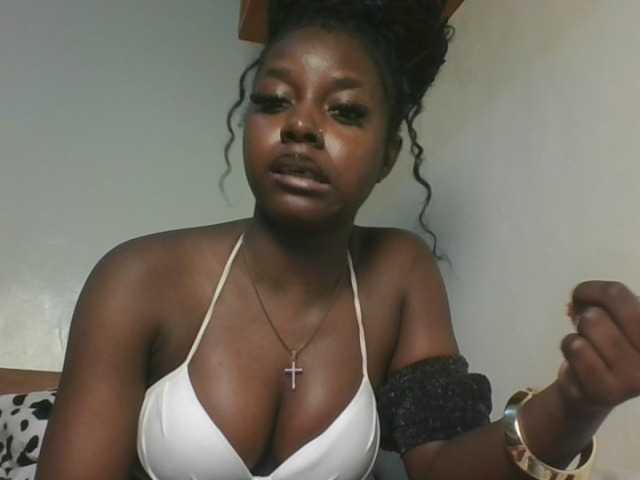 Sexykitten1 webcam