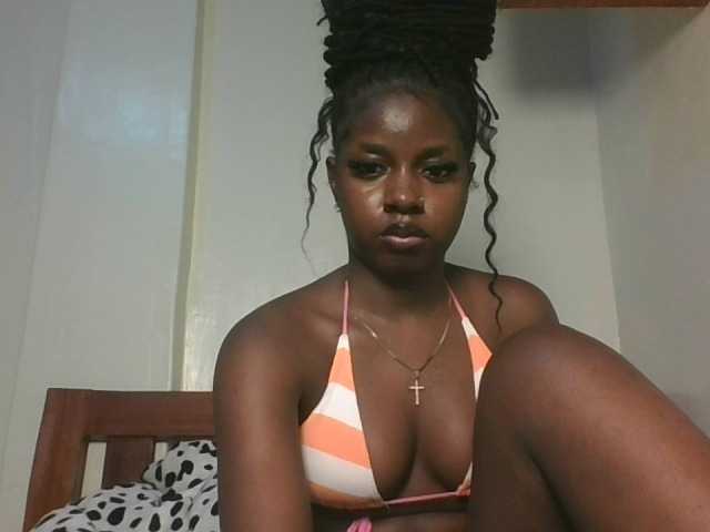 Sexykitten1 webcam