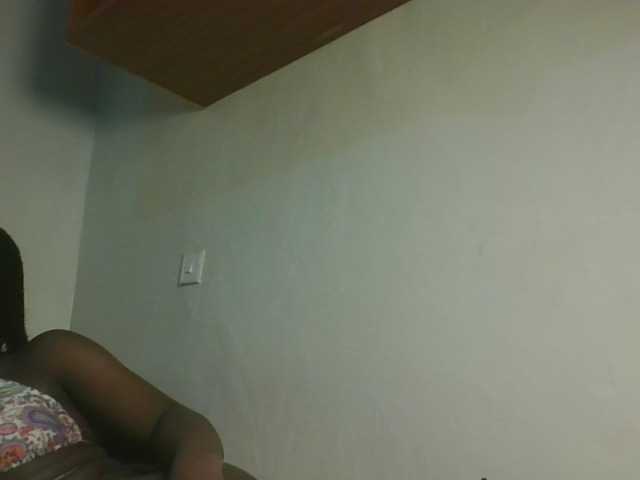 Sexykitten1 live cam on BongaCams