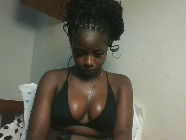 Sexykitten1 webcam