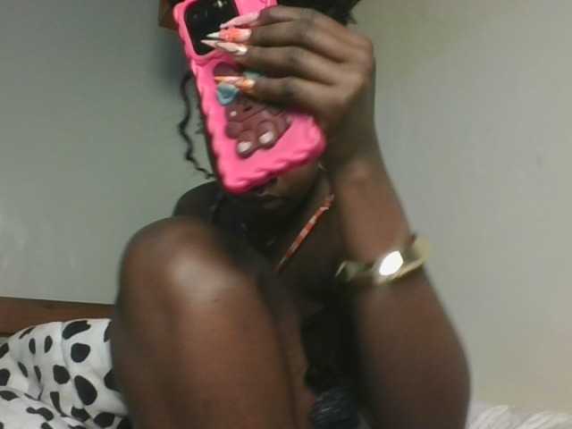 Sexykitten1 webcam
