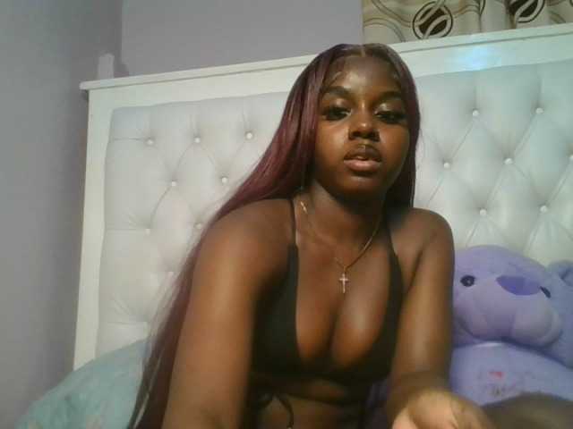 Sexykitten1 webcam