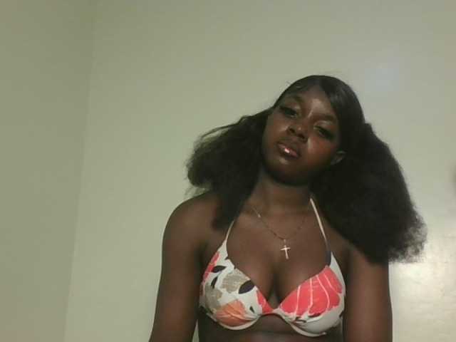 Sexykitten1 webcam