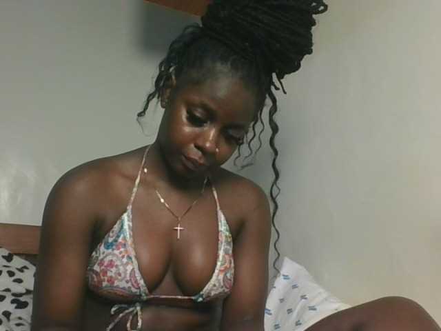 Sexykitten1 webcam