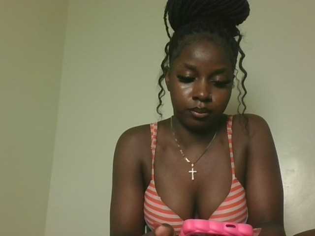 Sexykitten1 live webcam show