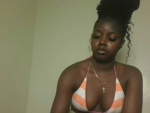 Sexykitten1 webcam