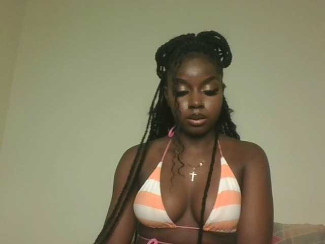 Sexykitten1 webcam