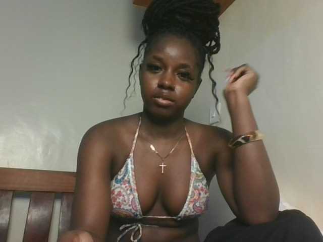 Sexykitten1 webcam