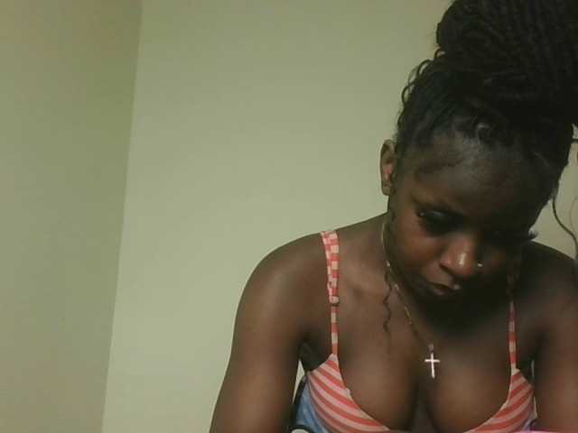 Sexykitten1 webcam