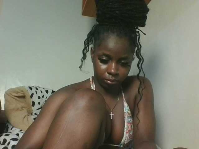 Sexykitten1 webcam