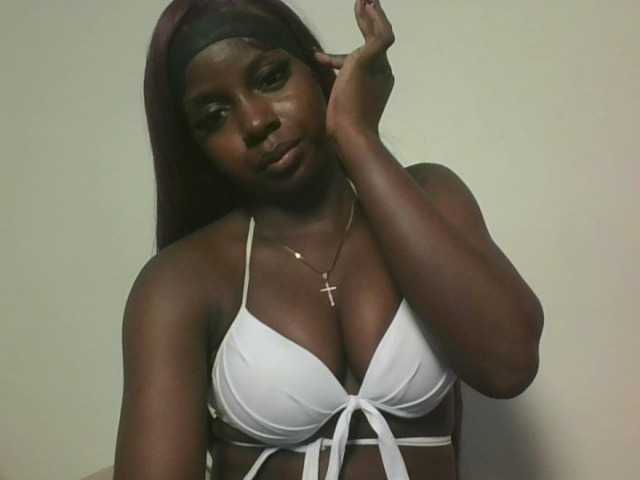 Sexykitten1 webcam