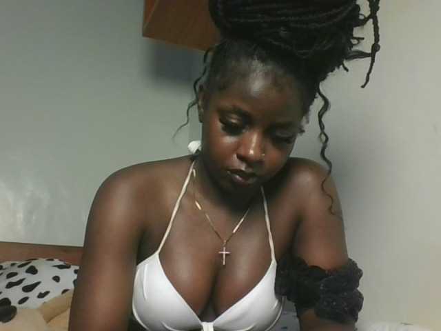 Sexykitten1 webcam