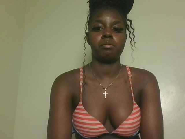 Sexykitten1 webcam