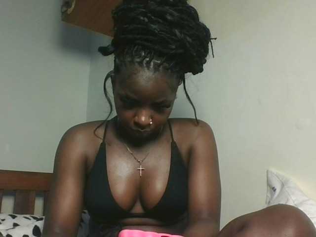 Sexykitten1 webcam