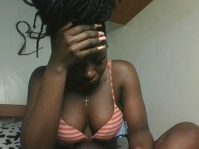 Sexykitten1 live cam