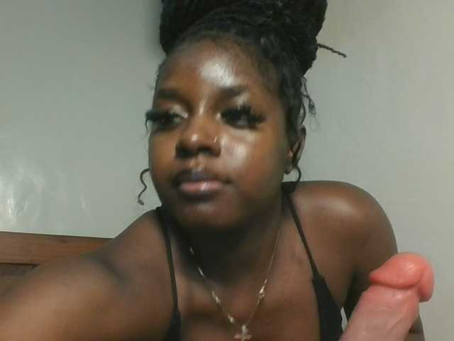 Sexykitten1 webcam