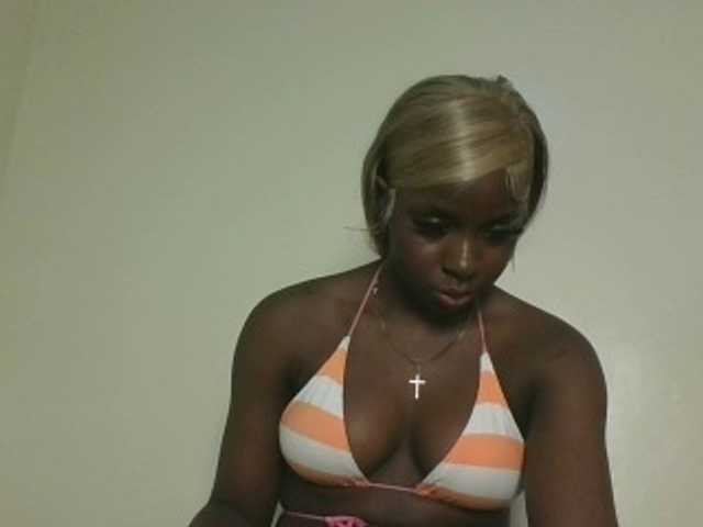 Sexykitten1 webcam