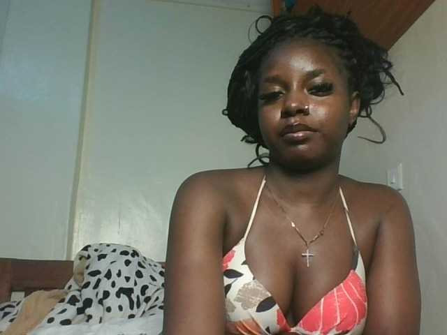 Sexykitten1 webcam