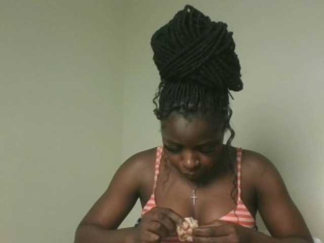 Sexykitten1 live cam on BongaCams
