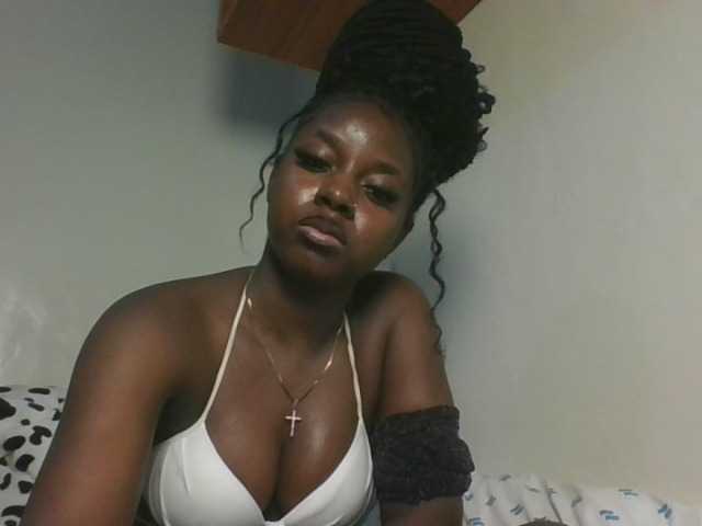 Sexykitten1 webcam