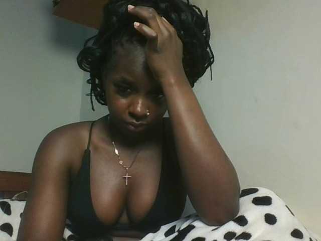 Sexykitten1 webcam
