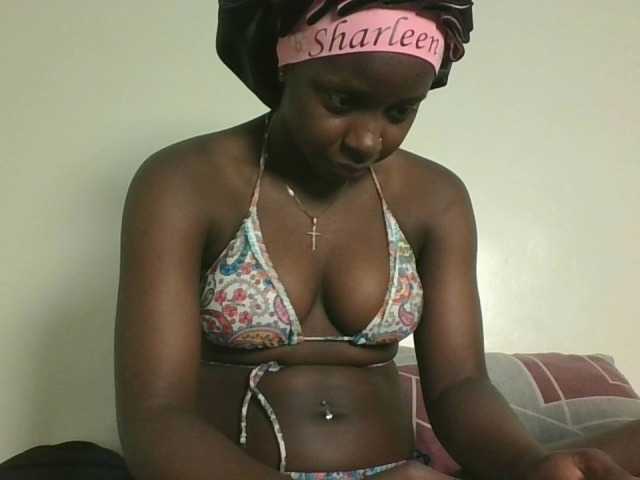 Sexykitten1 live cam on BongaCams